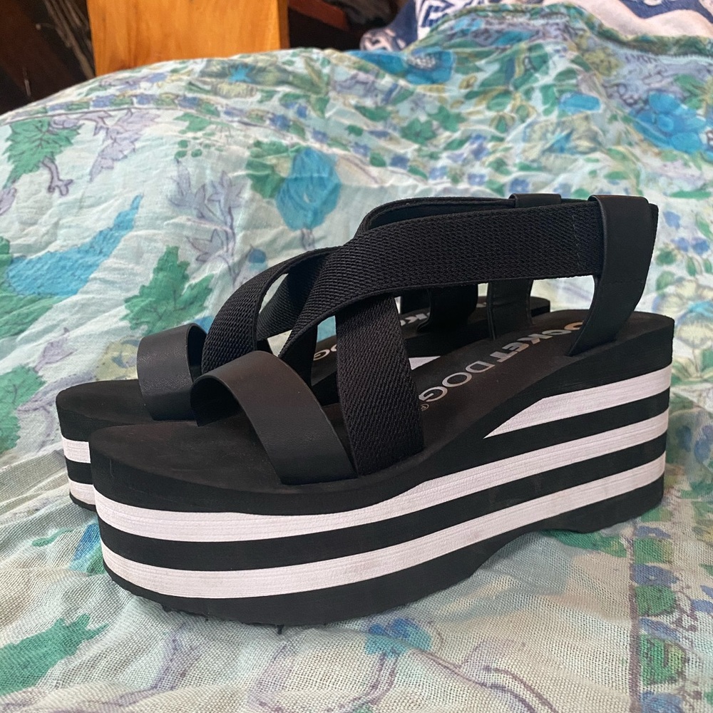 Platform sandals!